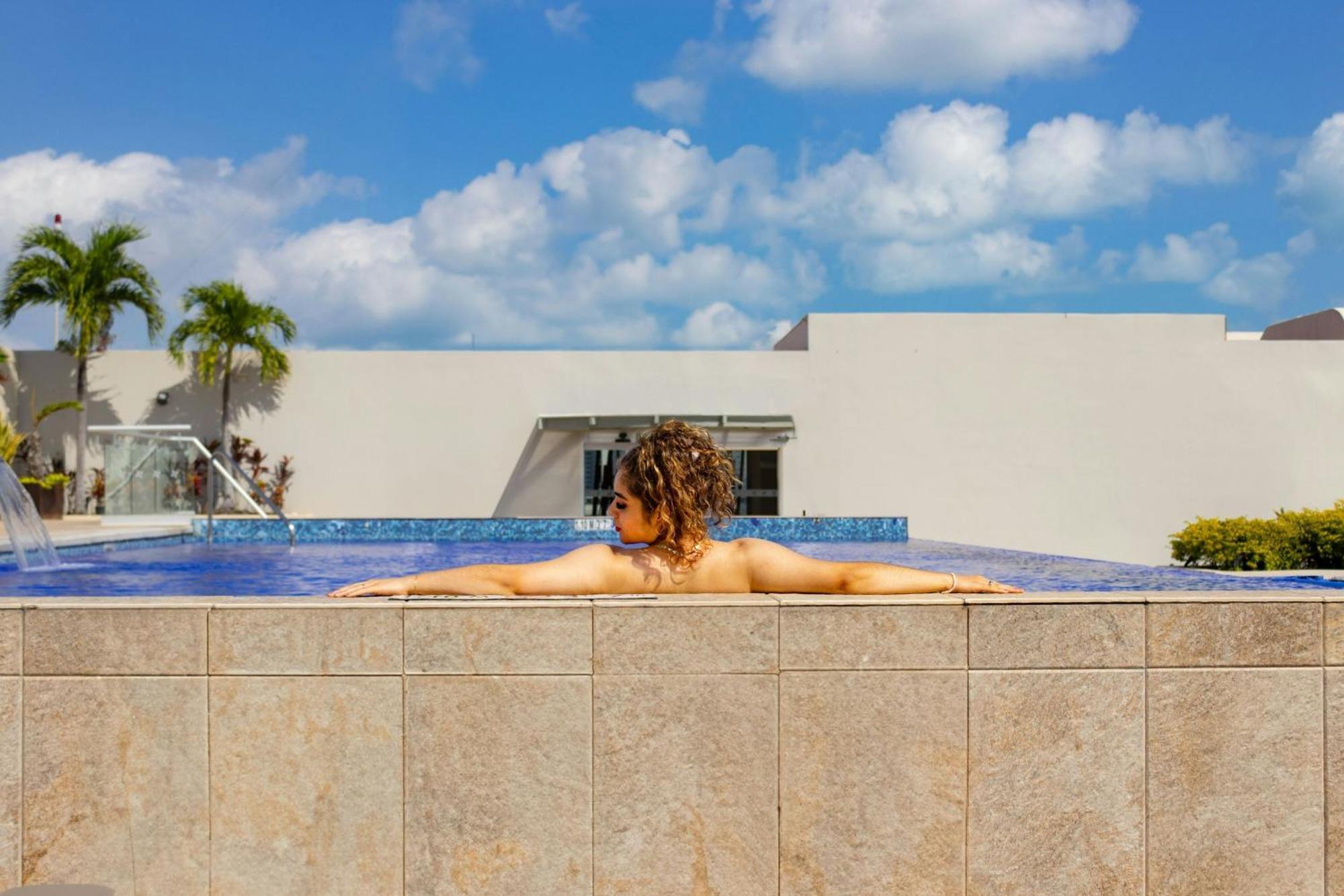 Four Points By Sheraton Cancun Centro Luaran gambar